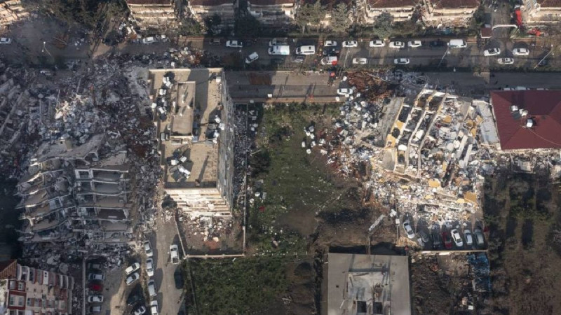 Dünya basınından ‘felaket’ analizleri: 24 yılda hiçbir şey değişmedi